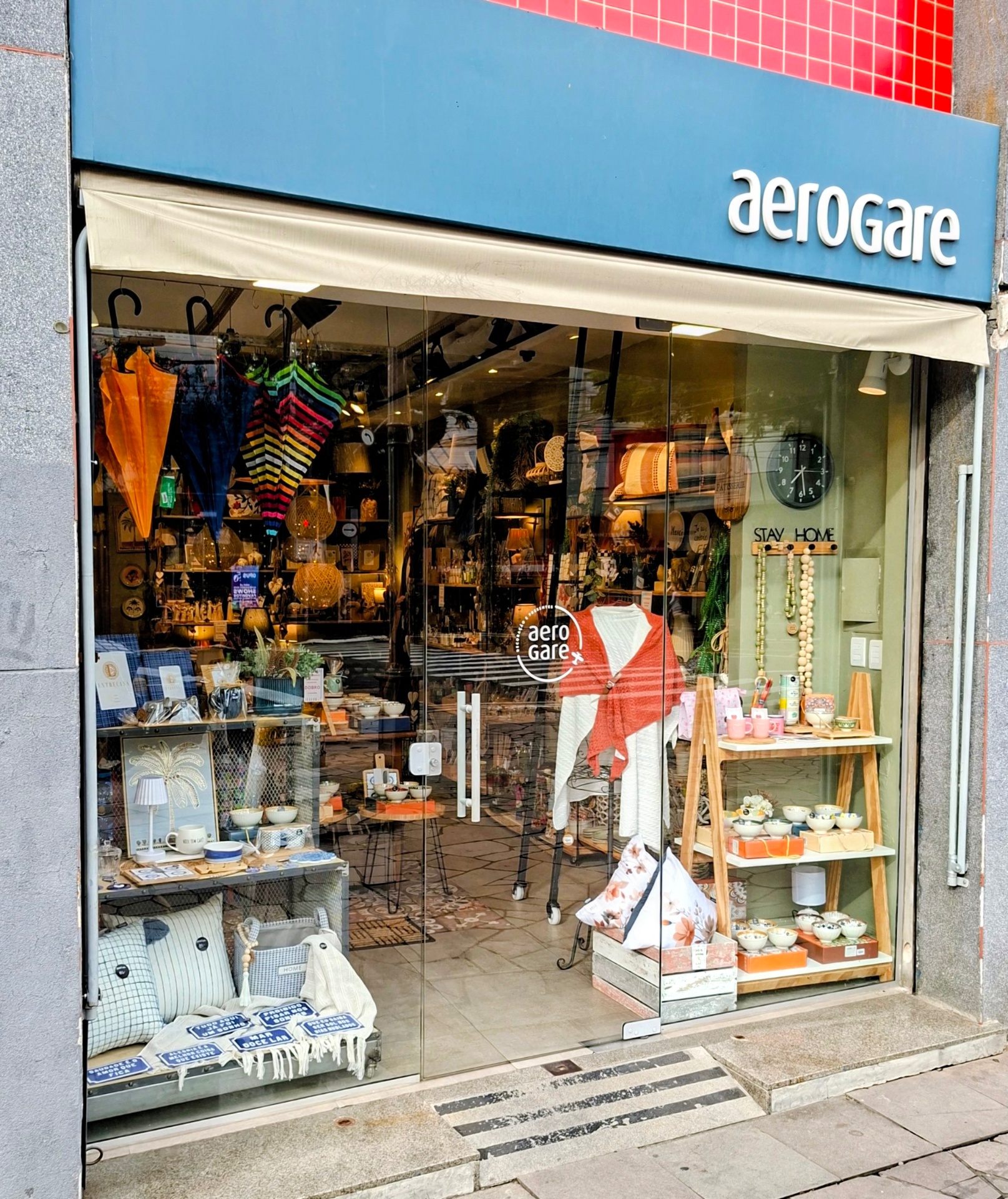 Vitrine da loja Aerogare Casa